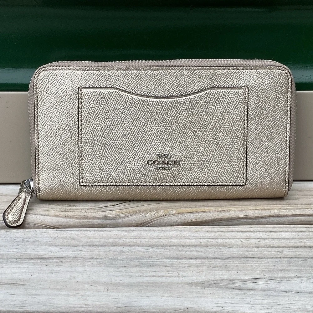 Coach Zip-Around Long Wallet F21068 Metallic Platinum Crossgrain Leather